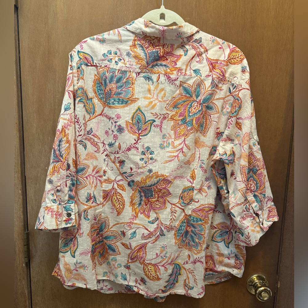 Women’s 3x Croft & Barrow Paisley Button down top shirt - Picture 2 of 7